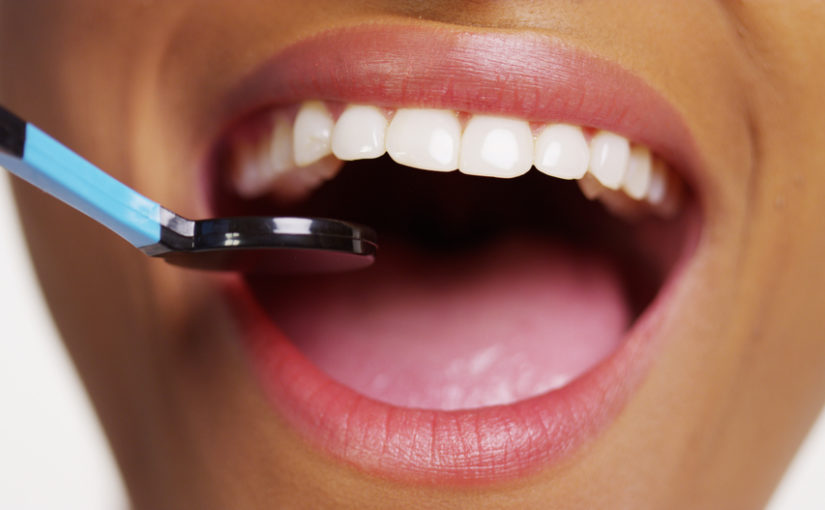 Kompleksowe leczenie stomatologiczne – znajdź drogę do zdrowej i atrakcyjnego uśmiechu.